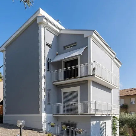 Lacasaceleste Appartement *