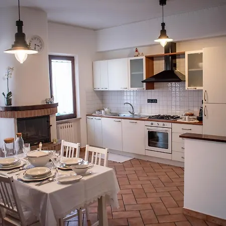 Lacasaceleste Apartment